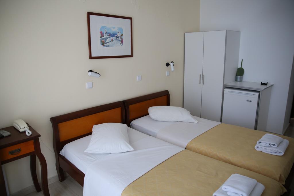 นิว ฮารูลา Hotel ฟิรา ภายนอก รูปภาพ