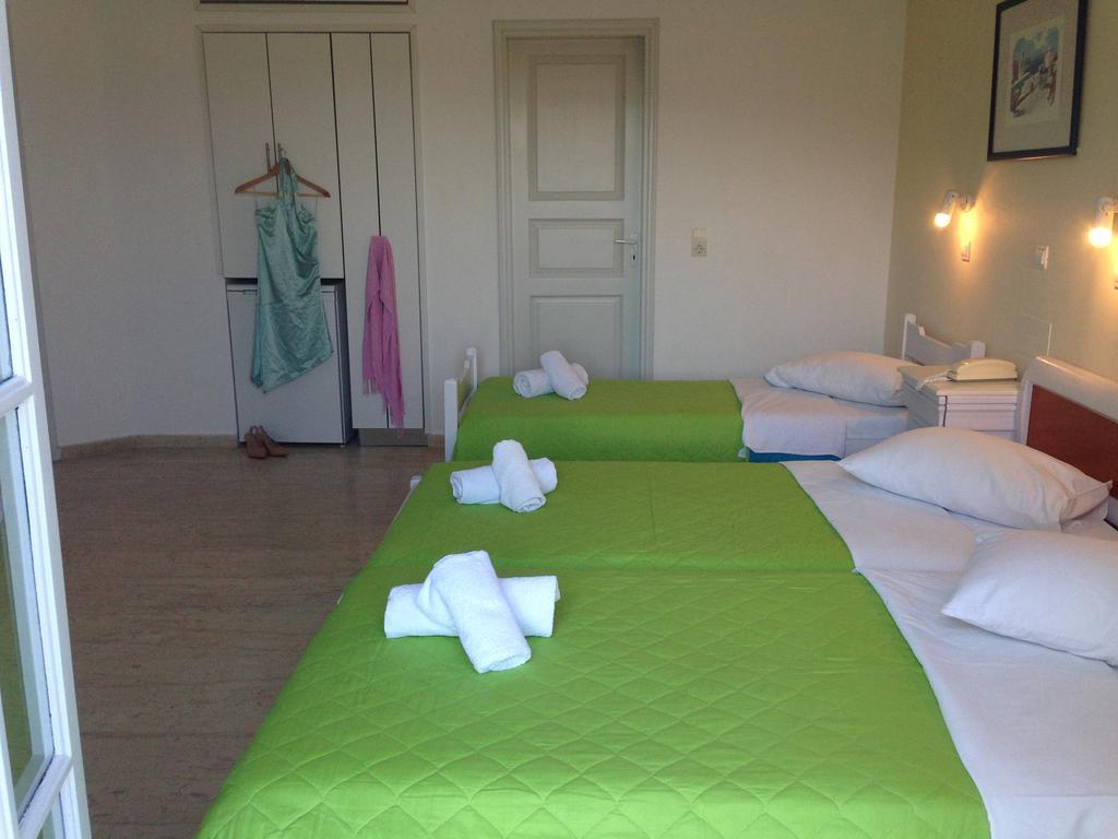 นิว ฮารูลา Hotel ฟิรา ภายนอก รูปภาพ