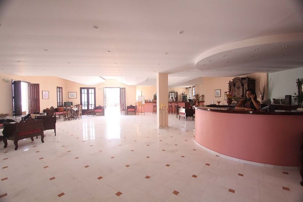 นิว ฮารูลา Hotel ฟิรา ภายนอก รูปภาพ