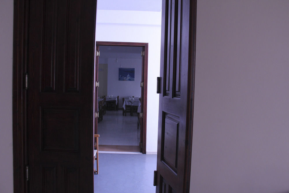 นิว ฮารูลา Hotel ฟิรา ภายนอก รูปภาพ