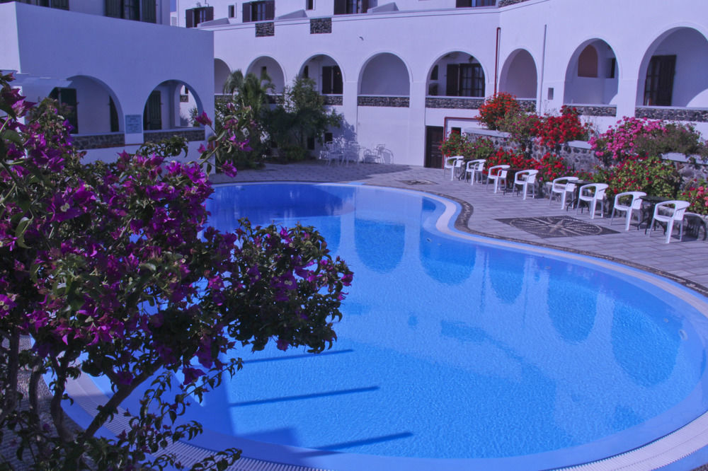 นิว ฮารูลา Hotel ฟิรา ภายนอก รูปภาพ