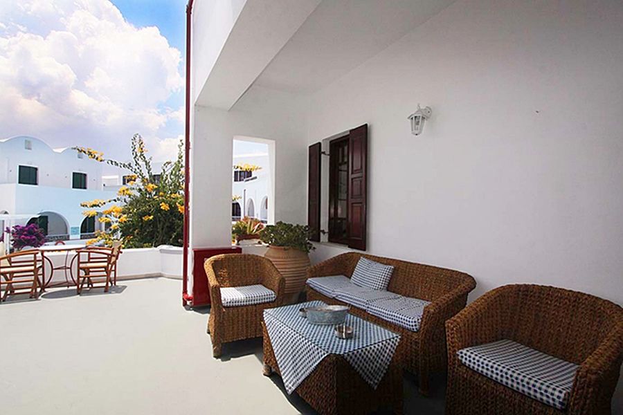 นิว ฮารูลา Hotel ฟิรา ภายนอก รูปภาพ